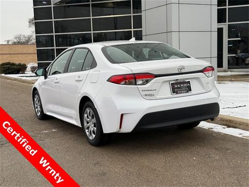 Used 2024 Toyota Corolla LE image 5