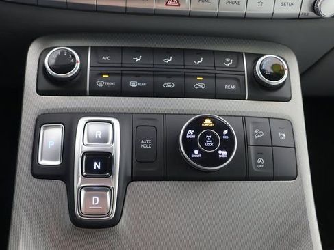 Used 2020 Hyundai Palisade SE image 15