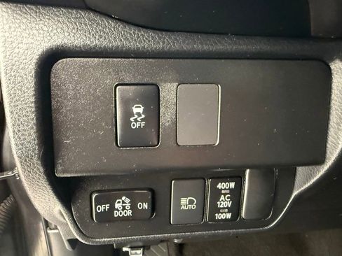 Used 2020 Toyota Tacoma TRD Off-Road image 20