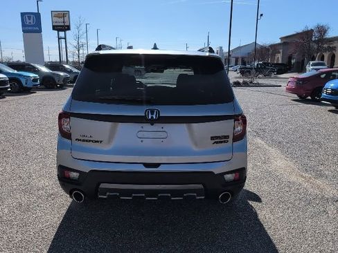Used 2023 Honda Passport TrailSport image 19