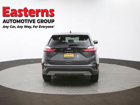 Used 2024 Ford Edge SEL image 37