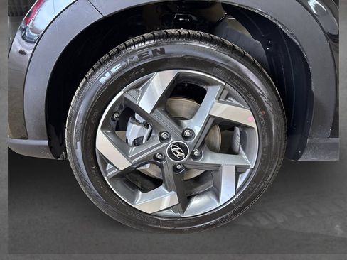 Certified 2026 Hyundai Venue SEL FWD image 12