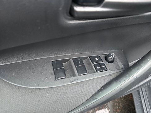 Used 2023 Toyota Corolla LE FWD image 17