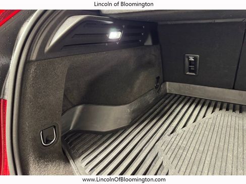 Used 2024 Cadillac XT4 Premium Luxury w/ Active Safety Package image 57