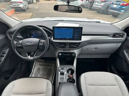 Used 2024 Ford Escape Active w/ Tech Pack #1 AWD/4WD image 16