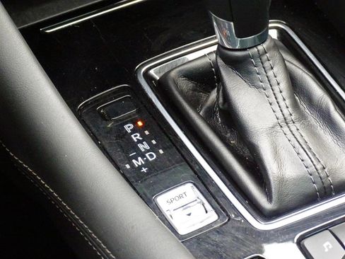Used 2020 MAZDA MAZDA6 Touring FWD image 31