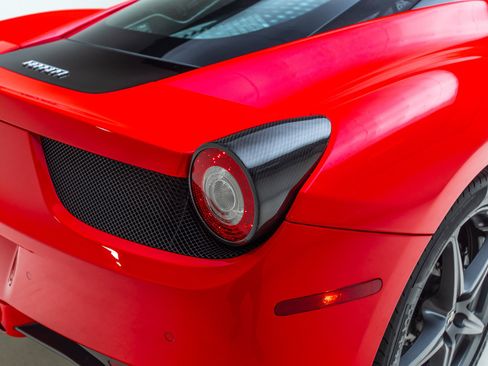 Used 2011 Ferrari 458 Italia Coupe RWD image 54