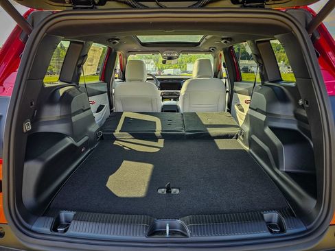 New 2026 Jeep Cherokee Limited AWD/4WD image 31