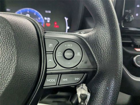 Certified 2026 Toyota Corolla LE FWD image 18