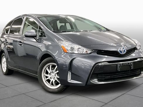 Used 2015 Toyota Prius V Four image 2