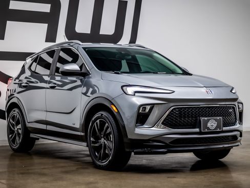 Used 2025 Buick Encore GX Sport Touring image 24