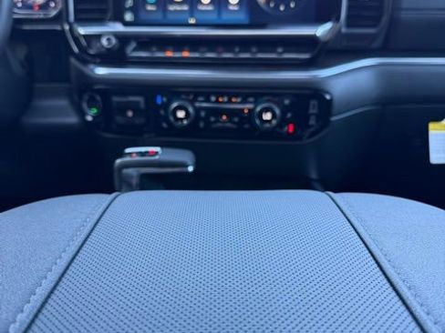 Used 2023 Chevrolet Silverado 1500 LTZ w/ LTZ Premium Package image 25