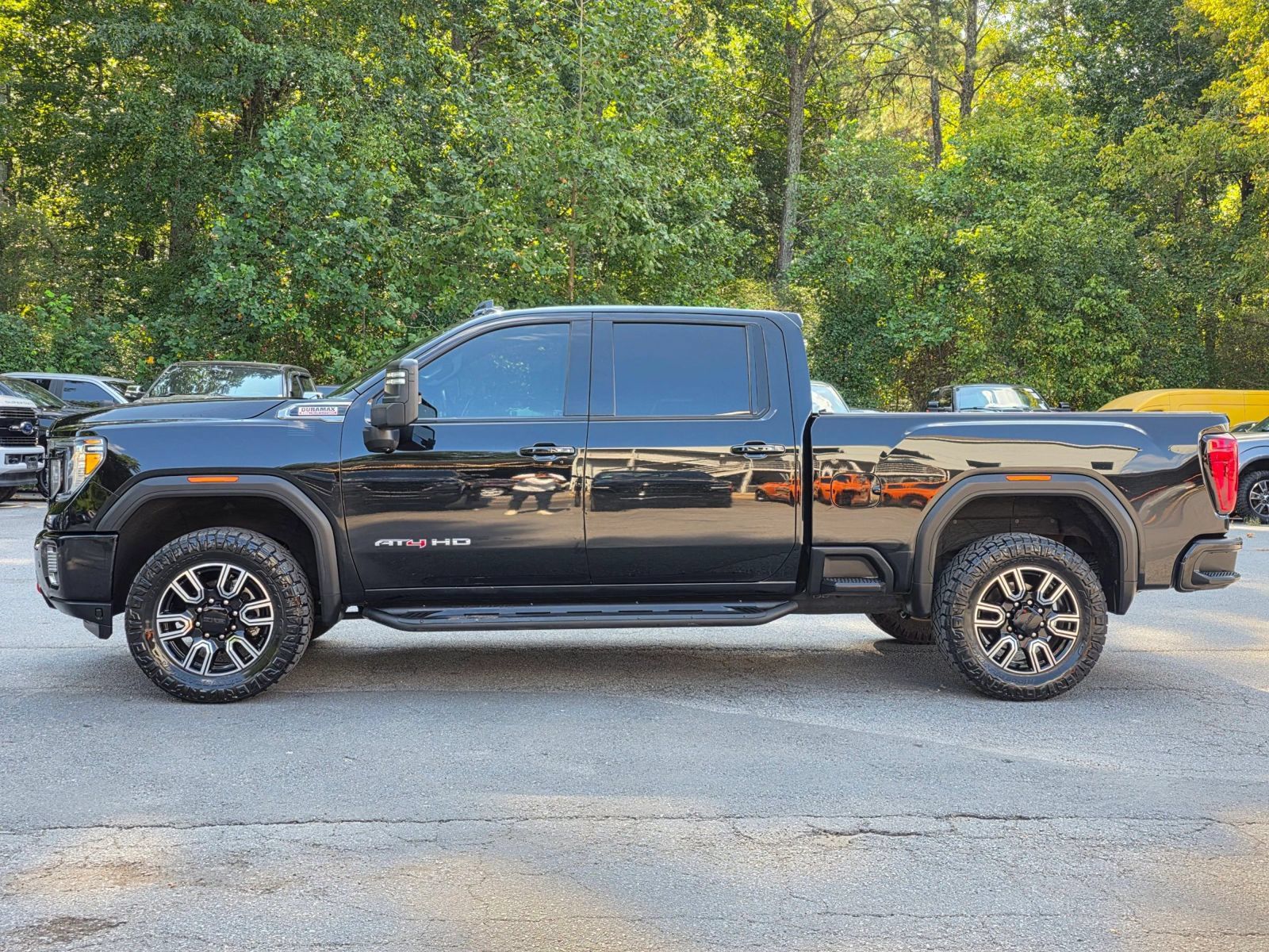 Used 2020 GMC Sierra 2500 AT4 w/ AT4 Premium Package AWD/4WD image 4