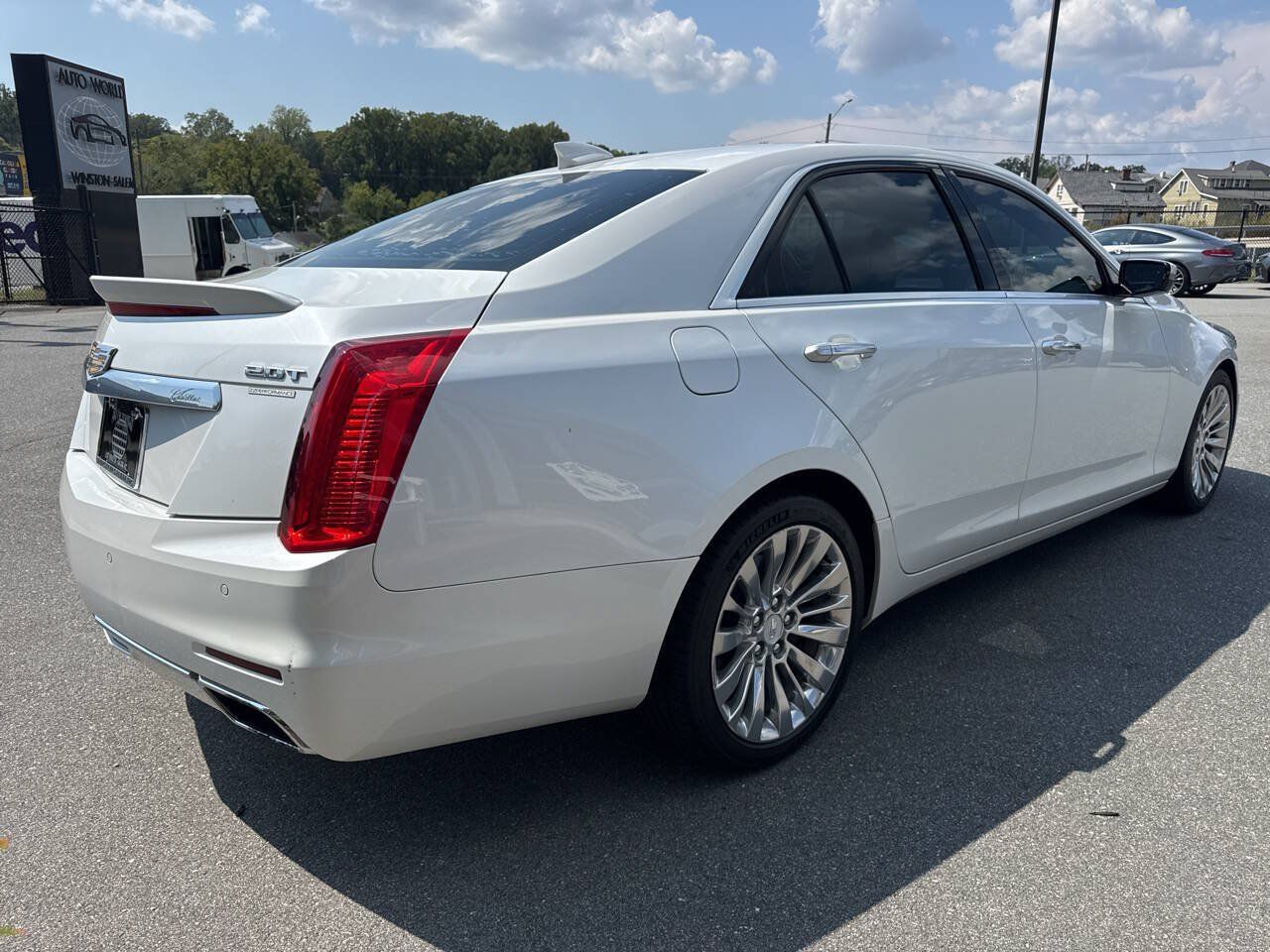 Used 2016 Cadillac CTS Luxury RWD image 11