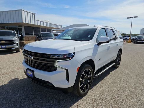 Used 2024 Chevrolet Tahoe RST w/ Luxury Package RWD image 4