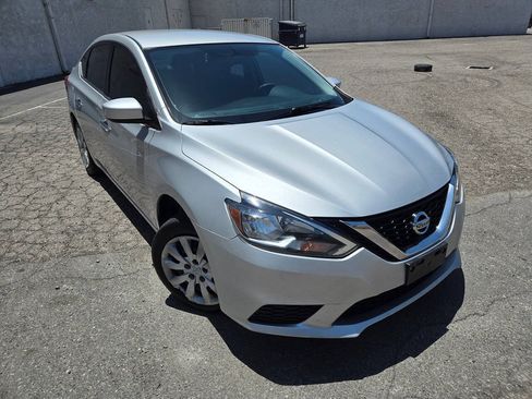 Used 2018 Nissan Sentra S FWD image 4