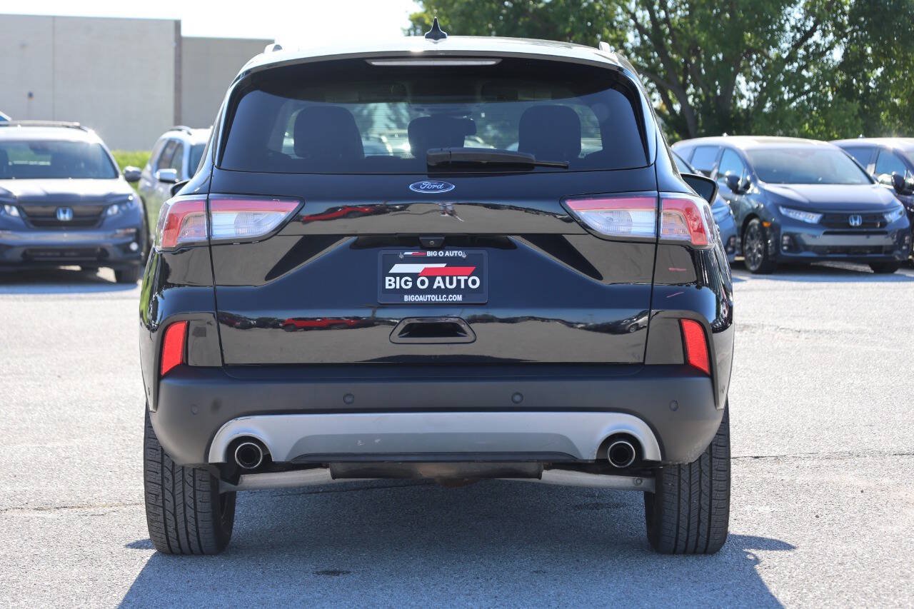 Used 2021 Ford Escape Titanium AWD/4WD image 10