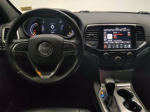 Used 2021 Jeep Grand Cherokee Limited image 22