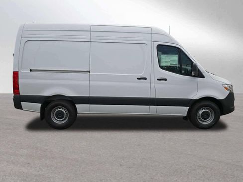New 2026 Mercedes-Benz Sprinter 2500 image 2