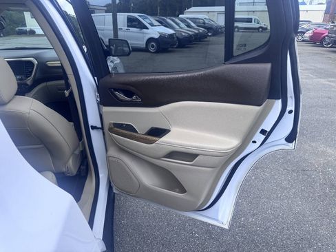 Used 2019 GMC Acadia Denali AWD/4WD image 13