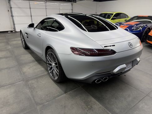 Used 2020 Mercedes-Benz AMG GT Coupe image 4