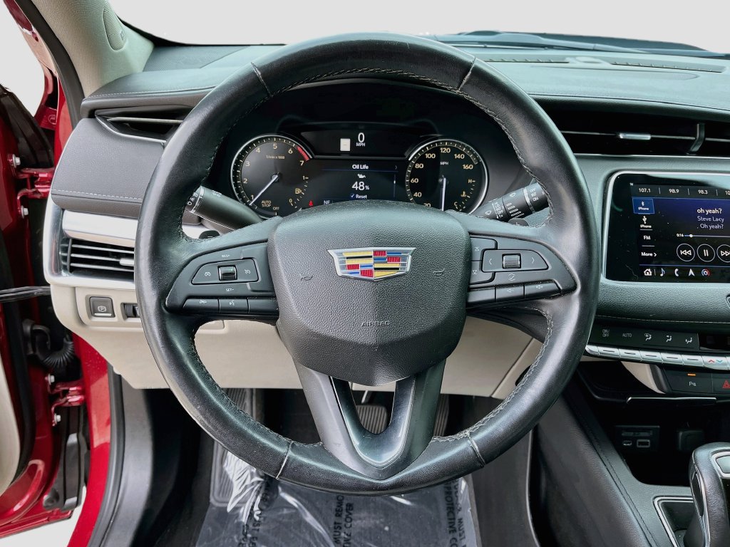 Used 2019 Cadillac XT4 Luxury FWD image 18