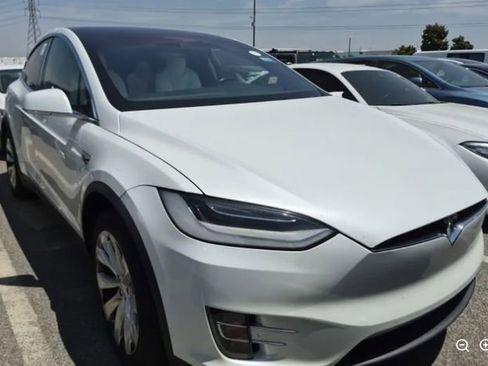 Used 2020 Tesla Model X Long Range AWD/4WD image 1