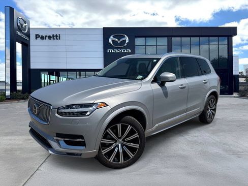 Used 2024 Volvo XC90 B5 Core w/ Climate Package AWD/4WD image 1