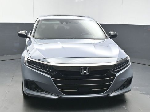 Used 2021 Honda Accord Sport image 3