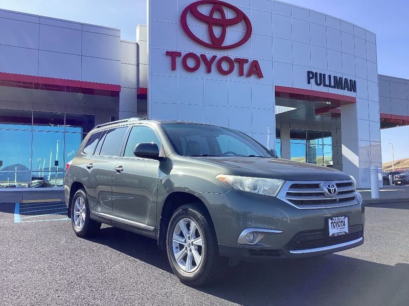 Used 2011 Toyota Highlander SE image 1