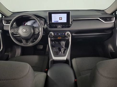 Used 2025 Toyota RAV4 XLE w/ Convenience Package FWD image 26