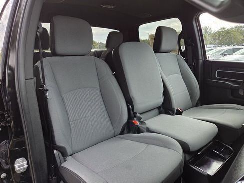 Used 2024 RAM 2500 Big Horn w/ Bed Utility Group image 33