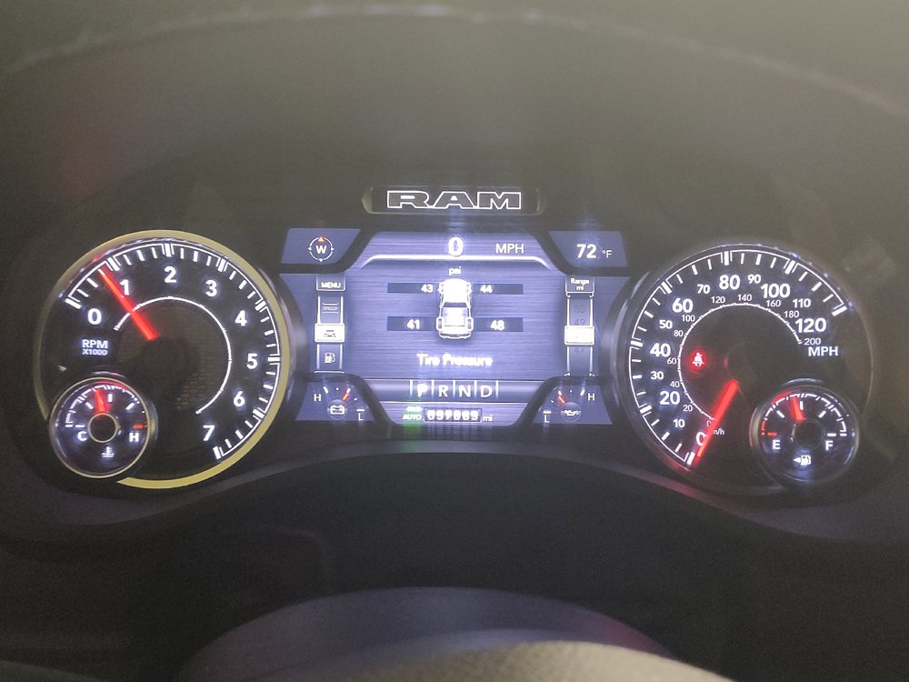 Used 2022 RAM 1500 Big Horn AWD/4WD image 23