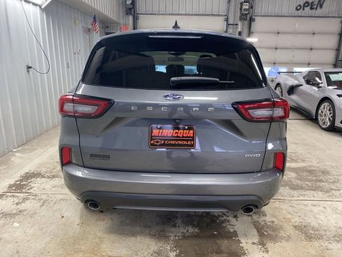 Used 2024 Ford Escape ST-Line image 7