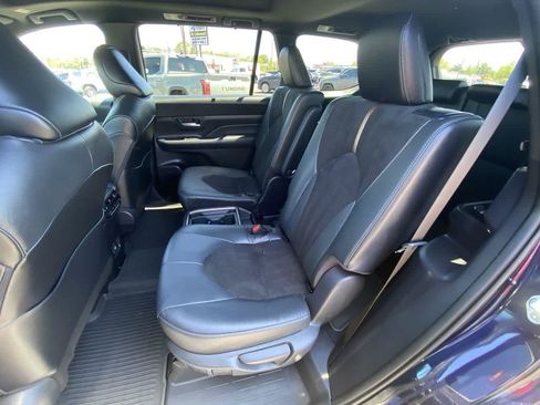 Certified 2024 Toyota Grand Highlander AWD Hybrid image 22