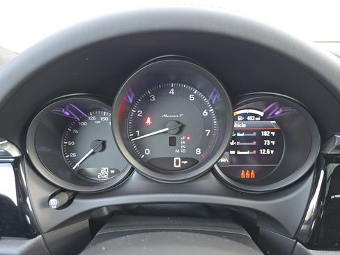 New 2026 Porsche Macan Turbo image 19