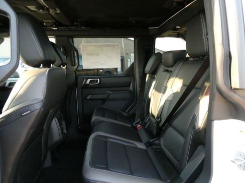 New 2026 Ford Bronco Outer Banks AWD/4WD image 15