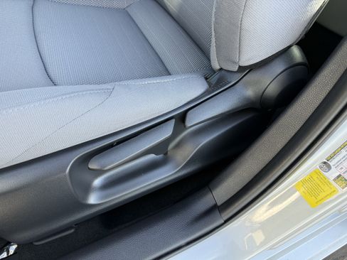 Used 2023 Toyota Corolla SE image 24