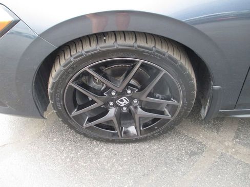 Used 2024 Honda Civic Sport Touring image 14