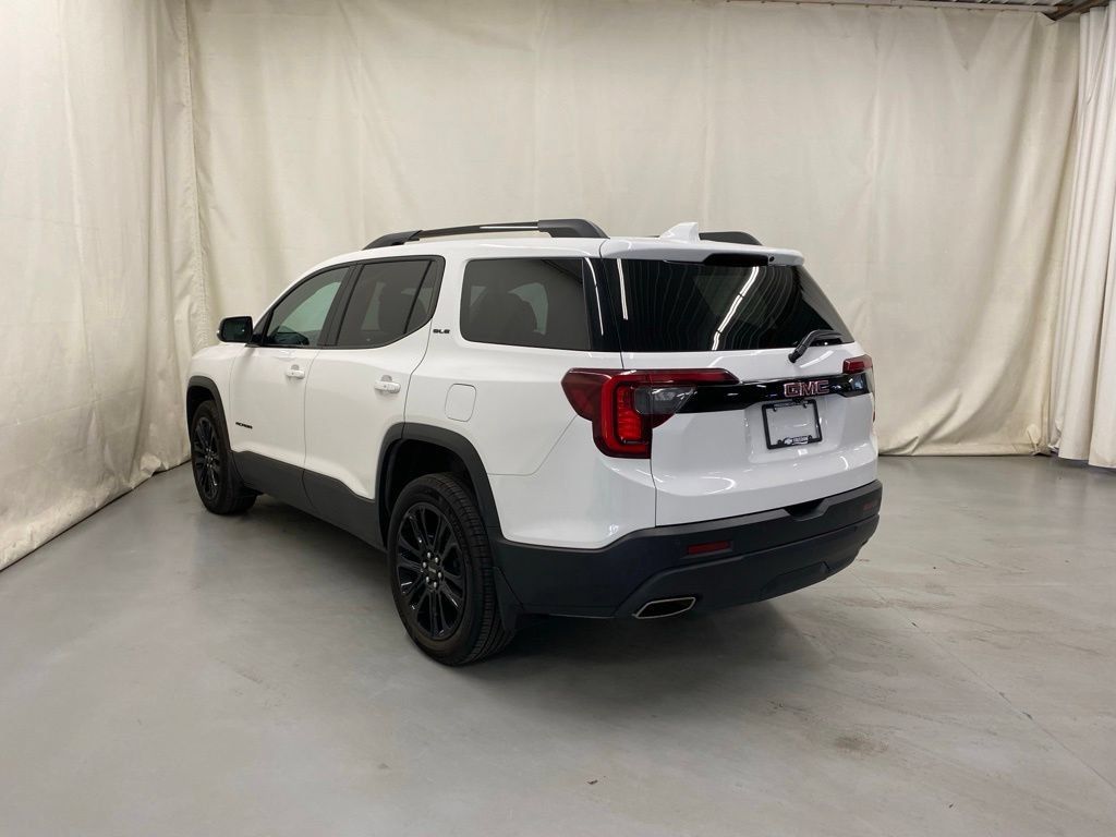 Used 2023 GMC Acadia SLE w/ Infotainment Package AWD/4WD image 5