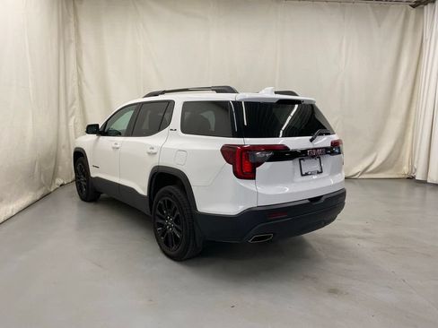 Used 2023 GMC Acadia SLE w/ Infotainment Package AWD/4WD image 5