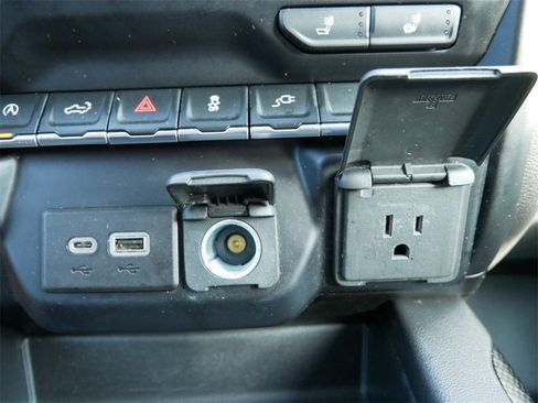 Used 2021 GMC Sierra 1500 Elevation w/ Preferred Package image 28