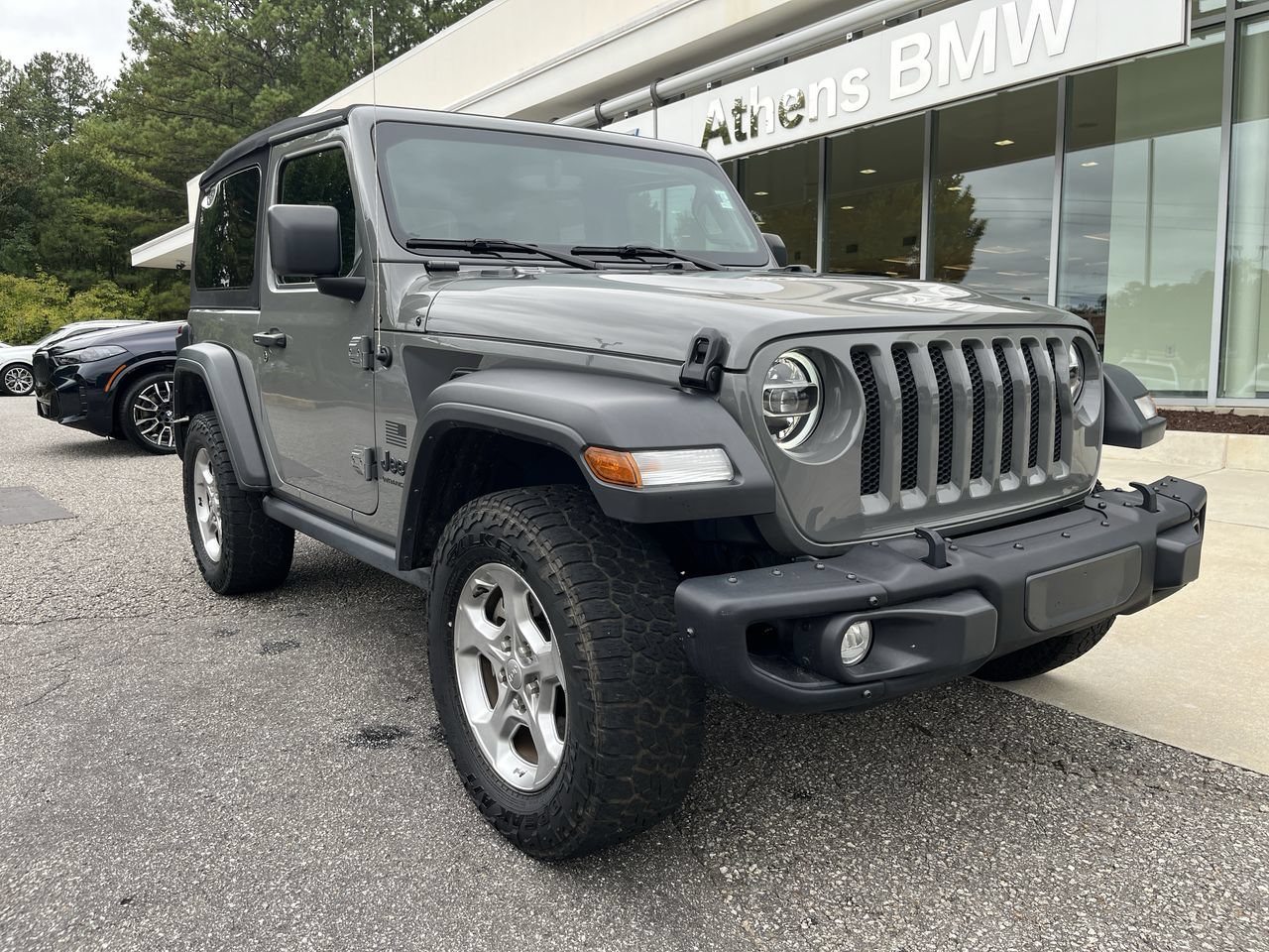 Used 2021 Jeep Wrangler Sport AWD/4WD image 2