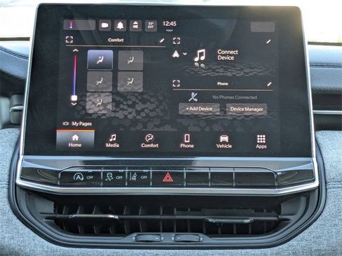 Used 2022 Jeep Compass Latitude image 22