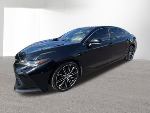 Used 2021 Toyota Avalon Touring FWD image 8