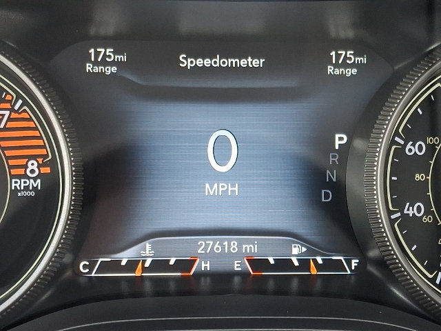Used 2019 Jeep Cherokee Trailhawk AWD/4WD image 23