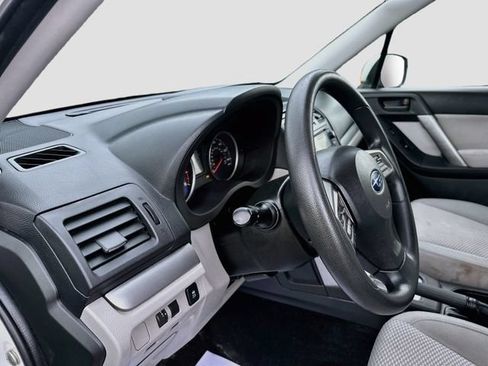 Used 2015 Subaru Forester 2.5i Premium w/ Protection Package #1 AWD/4WD image 10