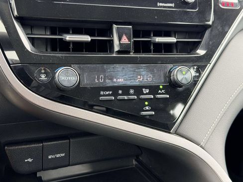 Certified 2024 Toyota Camry SE FWD image 5