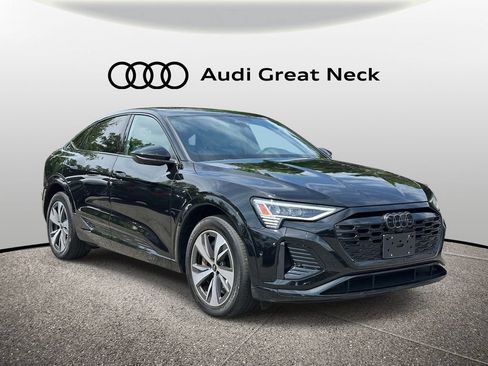Used 2024 Audi Q8 e-tron Premium Plus w/ Premium Plus Package AWD/4WD image 8