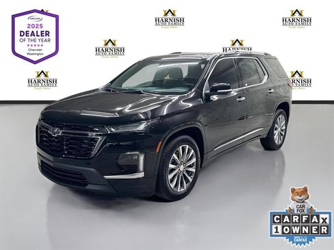 Used 2023 Chevrolet Traverse Premier w/ LPO, Floor Liner Package AWD/4WD image 1